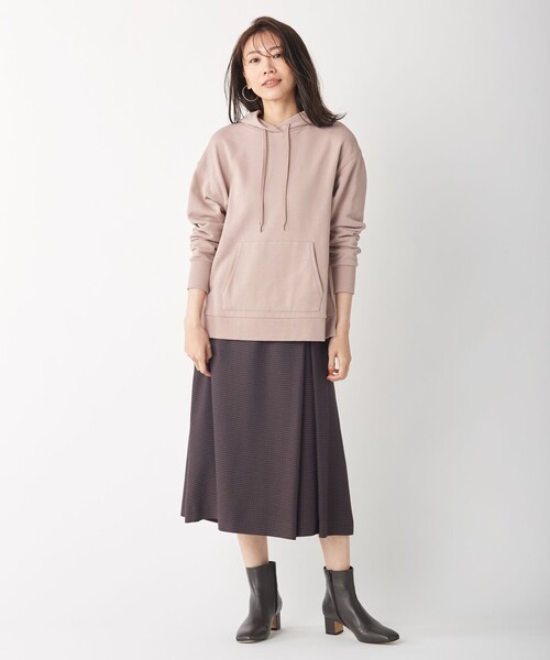J.PRESS Ladies(J.プレス レディス)の「裏毛 パーカー(パーカー・レディース・ベージュ系/ピンク系/ワイン系/スモーキーグリーン系・SMALL)」の19枚目の写真