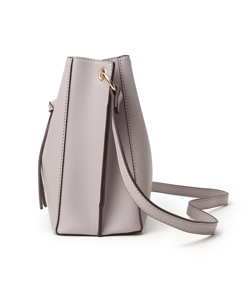 DRESKIP（ドレスキップ）の「◆結びモチーフ仕切りショルダー（ショルダーバッグ・レディース・ブラック/ベージュ/グレー・00）」の4枚目の写真