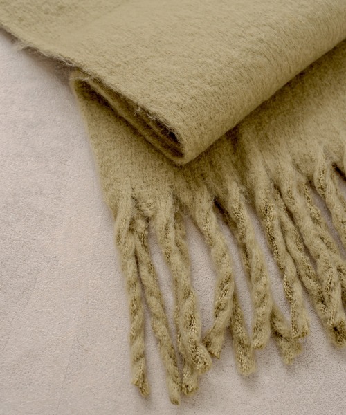 OLIVE des OLIVE（オリーブデオリーブ）の「【ZOZO限定カラー有】ブークレマフラー（マフラー・レディース・ベージュ/モスグリーン/ターコイズブルー/オフホワイト/ライトグレー・FREE）」の11枚目の写真