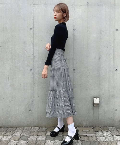 Voyage titty&Co.PETIT（ボヤージュティティアンドコープチ）の「【Voyage titty&Co. PETIT】バックスピンドルチェックスカート（スカート・レディース・ブラック・SMALL/MEDIUM）」の4枚目の写真