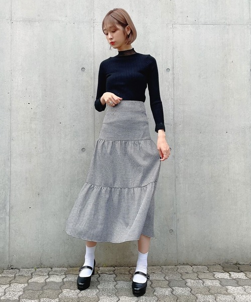 Voyage titty&Co.PETIT（ボヤージュティティアンドコープチ）の「【Voyage titty&Co. PETIT】バックスピンドルチェックスカート（スカート・レディース・ブラック・SMALL/MEDIUM）」の2枚目の写真