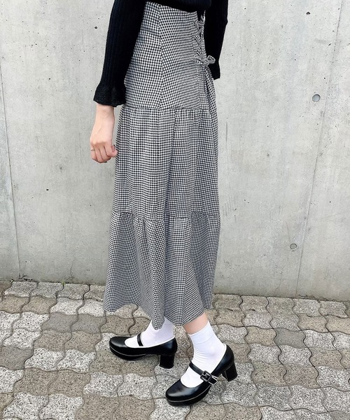 Voyage titty&Co.PETIT（ボヤージュティティアンドコープチ）の「【Voyage titty&Co. PETIT】バックスピンドルチェックスカート（スカート・レディース・ブラック・SMALL/MEDIUM）」の14枚目の写真