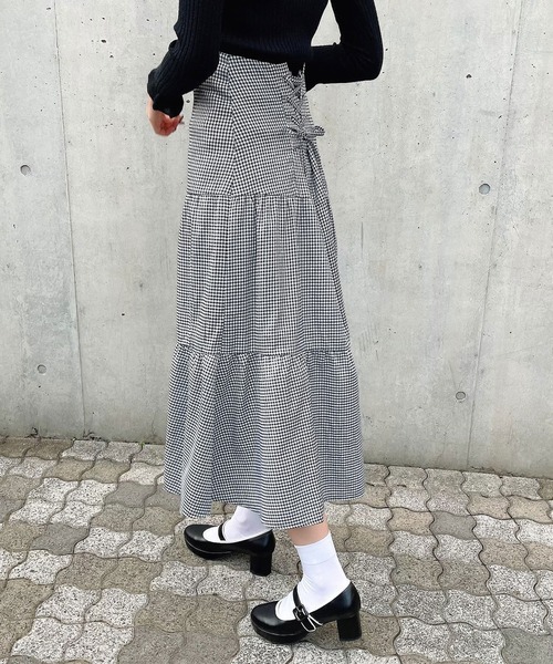 Voyage titty&Co.PETIT（ボヤージュティティアンドコープチ）の「【Voyage titty&Co. PETIT】バックスピンドルチェックスカート（スカート・レディース・ブラック・SMALL/MEDIUM）」の11枚目の写真