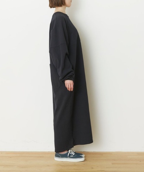 THE SHINZONE（ザ　シンゾーン）の「Shinzone BACK POCKETS DRESS 21AMSCU07（ドレス・レディース・ブラック・FREE）」の8枚目の写真