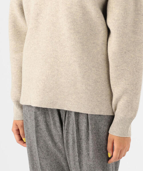 ISABEL MARANT（イザベルマラン）の「ISABEL MARANT ETOILE LARK ポロカラーロングスリーブプルオーバー（ニット/セーター・レディース・ライトグレー/ブラック/カーキ・36/34）」の4枚目の写真