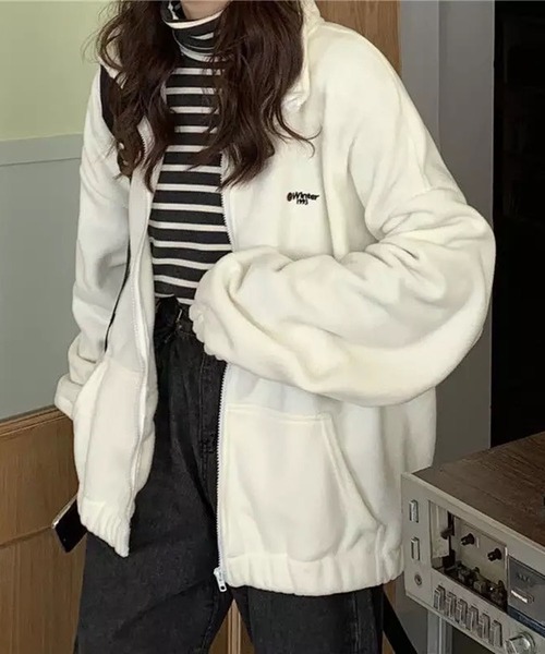 lala Born（ララボーン）の「ストリートジップパーカー（パーカー・レディース・グリーン/パープル/アイボリー/ブラック・FREE）」の2枚目の写真