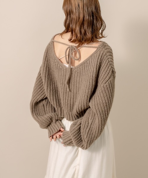 mline（エムライン）の「[mline] WEB限定  2WAYリボンショートニット（ニット/セーター・レディース・ベージュ/ブラウン/アイボリー・FREE）」の5枚目の写真