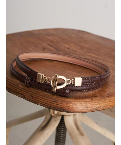 earth music&ecology（アースミュージックアンドエコロジー）の「型押しフックベルト＊（ベルト・レディース・ブラック/ダークブラウン/ピンク・FREE）」の6枚目の写真