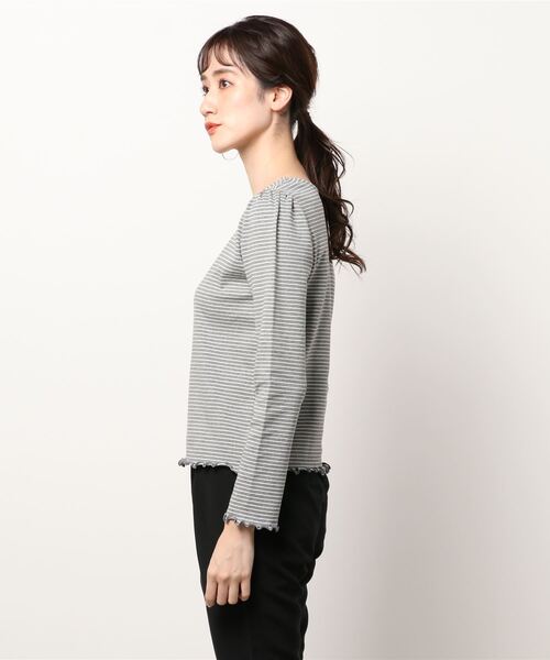 flower（フラワー）の「スクエアボーダートップ（Tシャツ/カットソー・レディース・グレー/アイボリー・FREE）」の3枚目の写真