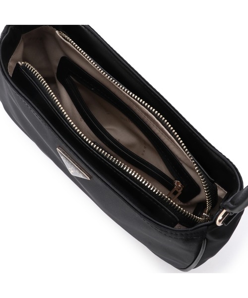 Guess（ゲス）の「LITTLE BAY Shoulder Bag（ショルダーバッグ・レディース・ブラック/ライトグレー/パープル・ONE SIZE）」の9枚目の写真