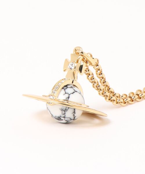 Vivienne Westwood（ヴィヴィアンウエストウッド）の「63020223-02R290-CN/NEW SMALL ORB PENDANT（ネックレス・レディース・ゴールド・FREE）」の3枚目の写真