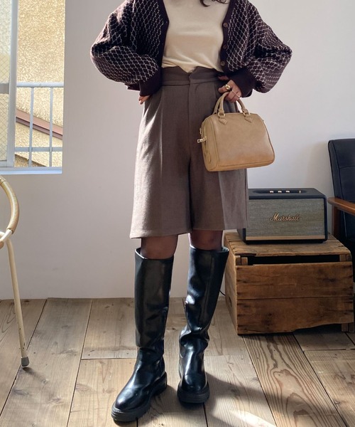 archives(アルシーヴ)の「ストレッチギャバハーフパンツ(その他パンツ・レディース・グリーン/ブラック/モカ・MEDIUM)」の14枚目の写真