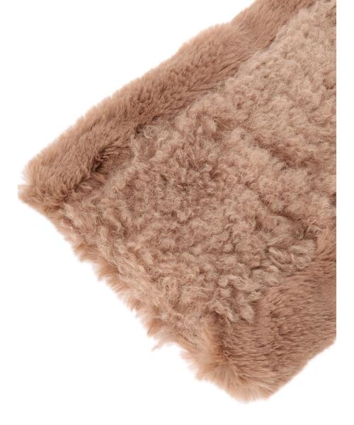 Green Parks(グリーンパークス)の「・キリカエエコファーティペット*(ストール/ショール・レディース・ブラック/ブラウン/アイボリー・FREE)」の4枚目の写真