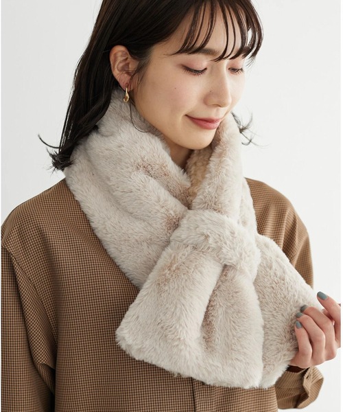 Green Parks(グリーンパークス)の「・キリカエエコファーティペット*(ストール/ショール・レディース・ブラック/ブラウン/アイボリー・FREE)」の2枚目の写真