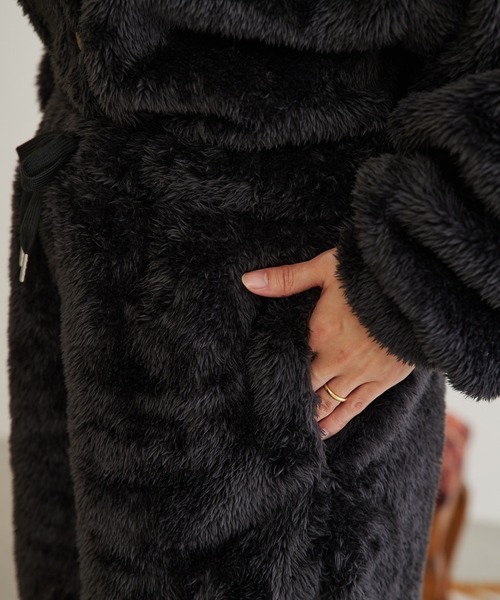 BONbazaar（ボンバザール）の「シェルパフリースワンマイルショートパンツ（その他パンツ・レディース・バイオレット/ブラック・FREE）」の15枚目の写真