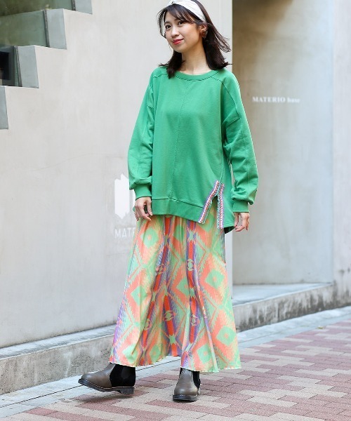 チチカカ（チチカカ）の「ファブリックプリントジャージースカート（スカート・レディース・ブラック/オレンジ/ブルー・SMALL/MEDIUM）」の5枚目の写真