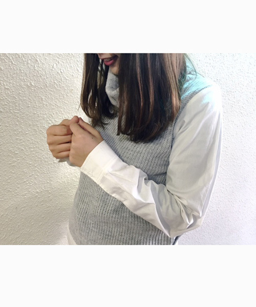 Chico（チコ）の「オフタートル重ね着TOPS（ニット/セーター・レディース・ブラック/ダークグリーン/ホワイト/グレー・FREE）」の7枚目の写真