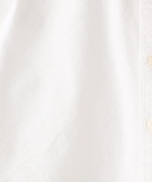 SHIPS（シップス）の「SHIPS KIDS:オックスフォード ボタンダウン 半袖 シャツ(100～130cm)（シャツ/ブラウス・キッズ・ホワイト/ライトブルー・110/120/130/100）」の4枚目の写真