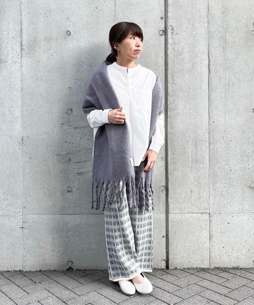 ONIGIRI(オニギリ)の「バンドカラーコンビシャツ(シャツ/ブラウス・レディース・ホワイト/ブルー・MEDIUM/LARGE)」の5枚目の写真