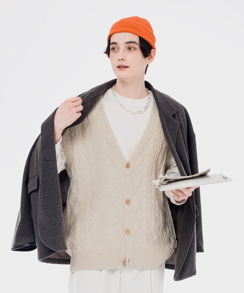 MUHET(ミュエータ)の「アソートニットベスト(ベスト・レディース・ダークグリーン/ネイビー/ピンク/オレンジ/アイボリー/キャメル・MEDIUM/X-LARGE)」の16枚目の写真