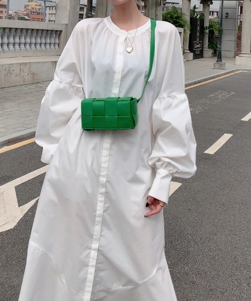 Diosfront（ディオスフロント）の「ボリュウームスリーブマキシ丈マーメイドシャツワンピース（ワンピース・レディース・ホワイト/ブラック/ライトグリーン/ブラック系その他/ピンク/ライトブルー・FREE）」の15枚目の写真