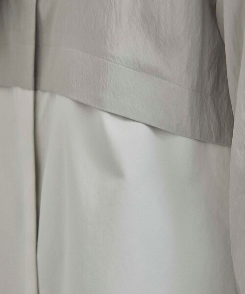 CITY TOKYO（シティトウキョウ）の「フレアスリーブレイヤード配色シャツ（シャツ/ブラウス・レディース・グレイッシュベージュ/ホワイト・FREE）」の16枚目の写真