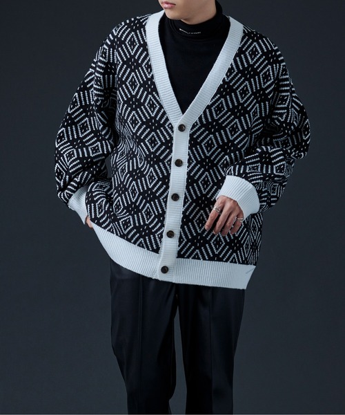 Ellno Loset(エルノロゼット)の「ジャガードニットカーディガン(カーディガン/ボレロ・メンズ・ブラック/グリーン・FREE)」の4枚目の写真