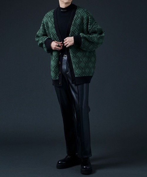 Ellno Loset(エルノロゼット)の「ジャガードニットカーディガン(カーディガン/ボレロ・メンズ・ブラック/グリーン・FREE)」の12枚目の写真