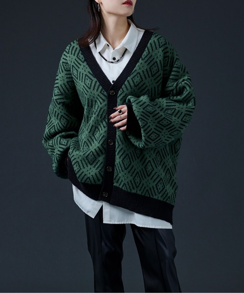 Ellno Loset(エルノロゼット)の「ジャガードニットカーディガン(カーディガン/ボレロ・メンズ・ブラック/グリーン・FREE)」の13枚目の写真
