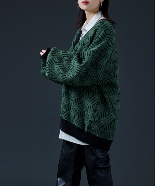 Ellno Loset(エルノロゼット)の「ジャガードニットカーディガン(カーディガン/ボレロ・メンズ・ブラック/グリーン・FREE)」の14枚目の写真