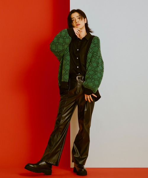 Ellno Loset(エルノロゼット)の「ジャガードニットカーディガン(カーディガン/ボレロ・メンズ・ブラック/グリーン・FREE)」の18枚目の写真