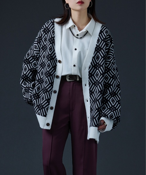 Ellno Loset(エルノロゼット)の「ジャガードニットカーディガン(カーディガン/ボレロ・メンズ・ブラック/グリーン・FREE)」の19枚目の写真