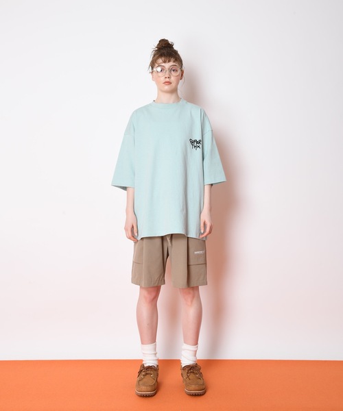 SUPERTHANKS（スーパーサンクス）の「ワンポイント＆バックプリントビッグシルエットTシャツ（ユニセックス）（Tシャツ/カットソー・メンズ・ホワイト/ブラック/ミント・M/L/S）」の4枚目の写真