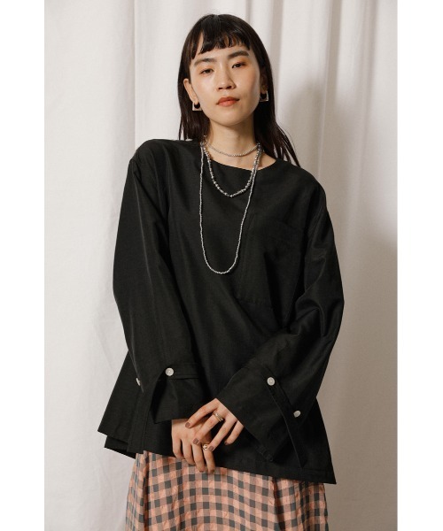 crie conforto（クリーコンフォルト）の「ショルダー釦ブラウス（シャツ/ブラウス・レディース・ブラック/オフホワイト/イエロー・SMALL/MEDIUM）」の12枚目の写真