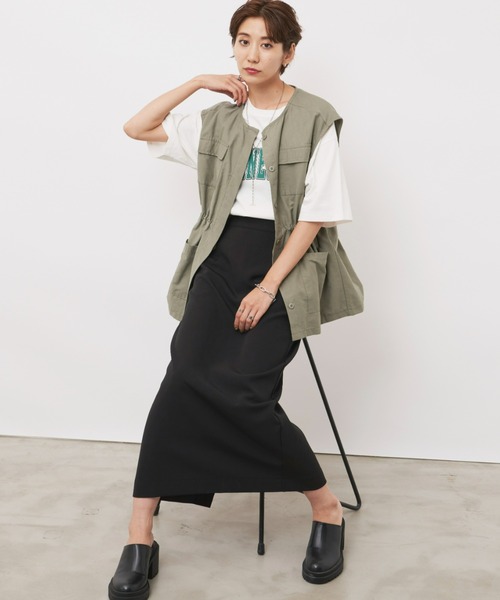 Auntie Rosa Holiday(アンティローザホリデー)の「アーチロゴカレッジプリントT(Tシャツ/カットソー・レディース・チャコールグレー/グレー/オフホワイト/グリーン・FREE)」の20枚目の写真