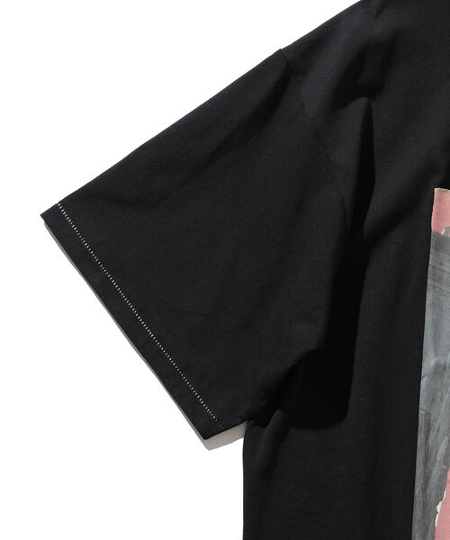 BEAMS LIGHTS(ビームスライツ)の「BEAMS LIGHTS / LUXUAL フォト Tシャツ(Tシャツ/カットソー・メンズ・ブラウン系その他2/ホワイト/ブラック/グレー/ライトブルー・LARGE/SMALL/MEDIUM)」の7枚目の写真