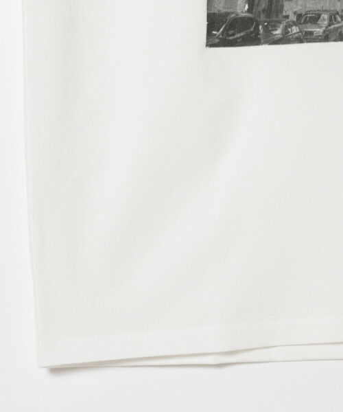 BEAMS LIGHTS(ビームスライツ)の「BEAMS LIGHTS / LUXUAL フォト Tシャツ(Tシャツ/カットソー・メンズ・ブラウン系その他2/ホワイト/ブラック/グレー/ライトブルー・LARGE/SMALL/MEDIUM)」の13枚目の写真