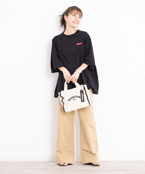 MILKFED.（ミルクフェド）の「RUFFLE MINI BAG/２WAY　キャンバス　ミニトートバッグ（ショルダーバッグ・レディース・ホワイト/ブラック/レッド・ONE SIZE）」の16枚目の写真