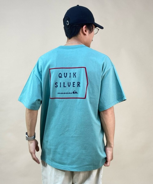 Quiksilver(クイックシルバー)の「QUIKSILVER/クイックシルバー オーバーサイズ スクエアロゴTシャツ/ドロップショルダー /ポケットTシャツ QST222605M(Tシャツ/カットソー・メンズ・ホワイト/ブルー/グリーン・XL/L/M)」の2枚目の写真