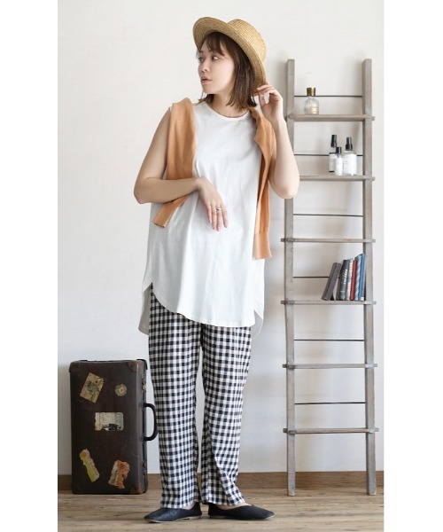 e-zakkamania stores(イーザッカマニアストアーズ)の「ノースリーブ コットンカットソー(Tシャツ/カットソー・レディース・オフホワイト/ブラック/ワインレッド/グレイッシュベージュ/ダークラベンダー・M)」の8枚目の写真