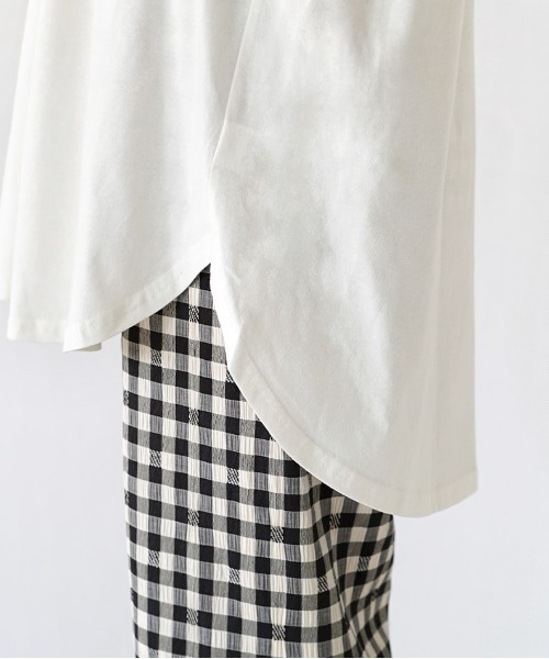 e-zakkamania stores(イーザッカマニアストアーズ)の「ノースリーブ コットンカットソー(Tシャツ/カットソー・レディース・オフホワイト/ブラック/ワインレッド/グレイッシュベージュ/ダークラベンダー・M)」の13枚目の写真