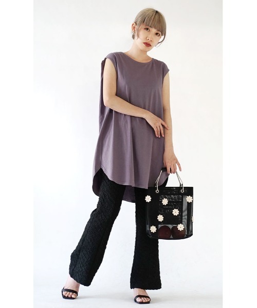 e-zakkamania stores(イーザッカマニアストアーズ)の「ノースリーブ コットンカットソー(Tシャツ/カットソー・レディース・オフホワイト/ブラック/ワインレッド/グレイッシュベージュ/ダークラベンダー・M)」の20枚目の写真