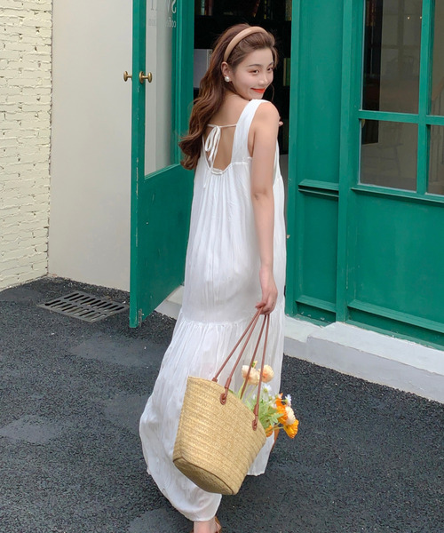 emi+（エミプラス）の「ワッシャーシフォンキャミワンピース（ワンピース・レディース・ベージュ/ライトグリーン/モカ/ホワイト/ブラック/グレー/チャコールグレー/ブルーグレー・S/M）」の19枚目の写真