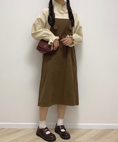 Cham.(チャム)の「ぼたんサロペット(サロペット/オーバーオール・レディース・オフホワイト/ベージュ/ブラウン・F)」の12枚目の写真
