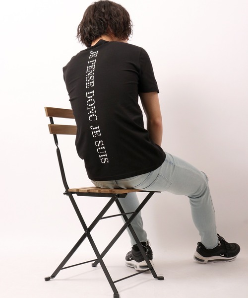 EVOLUTION(エボリューション)の「EVOLUTION タイトなシルエットのTシャツ(Tシャツ/カットソー・メンズ・ホワイト系その他/ブラック系その他/ホワイト系その他2/ホワイト系その他3/ホワイト系その他4/ホワイト系その他5/ブラック系その他2/ブラック系その他3/ブラック系その他4/ブラック系その他5/オフホワイト/ブラック・M/XL/L)」の14枚目の写真