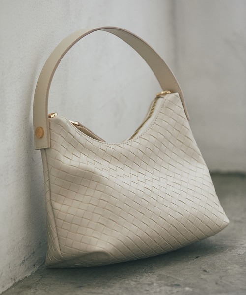 RIVE DROITE（リヴドロワ）の「メッシュ型押し2WAYミニバッグ（ハンドバッグ・レディース・ブラック/アイボリー・FREE）」の14枚目の写真