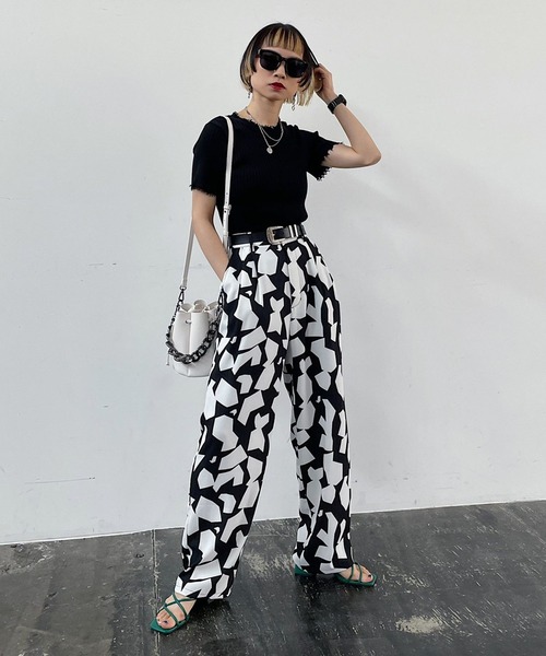 PAGEBOY（ページボーイ）の「ダメージ半袖ニット（ニット/セーター・レディース・ブラック/ネイビー/オフホワイト・FREE）」の20枚目の写真