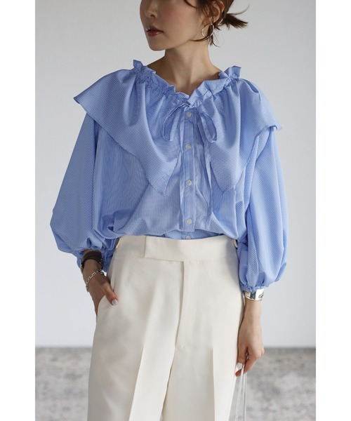 Bonjour Sagan（ボンジュールサガン）の「フリルカラーブラウス（シャツ/ブラウス・レディース・ライトブルー/ネイビー/ブルー・FREE）」の2枚目の写真