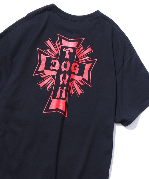 DOGTOWN(ドッグタウン)の「DOGTOWN/ドッグタウン Closs Logo S/S TEE 半袖ロゴTシャツ(Tシャツ/カットソー・メンズ・ブラック×レッド/ブラック×グリーン/ホワイト×ブラック/ブラック×ホワイト・M/L/XL)」の1枚目の写真