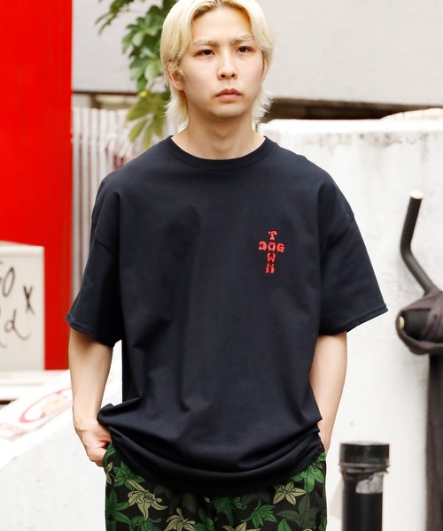 DOGTOWN(ドッグタウン)の「DOGTOWN/ドッグタウン Closs Logo S/S TEE 半袖ロゴTシャツ(Tシャツ/カットソー・メンズ・ブラック×レッド/ブラック×グリーン/ホワイト×ブラック/ブラック×ホワイト・M/L/XL)」の19枚目の写真